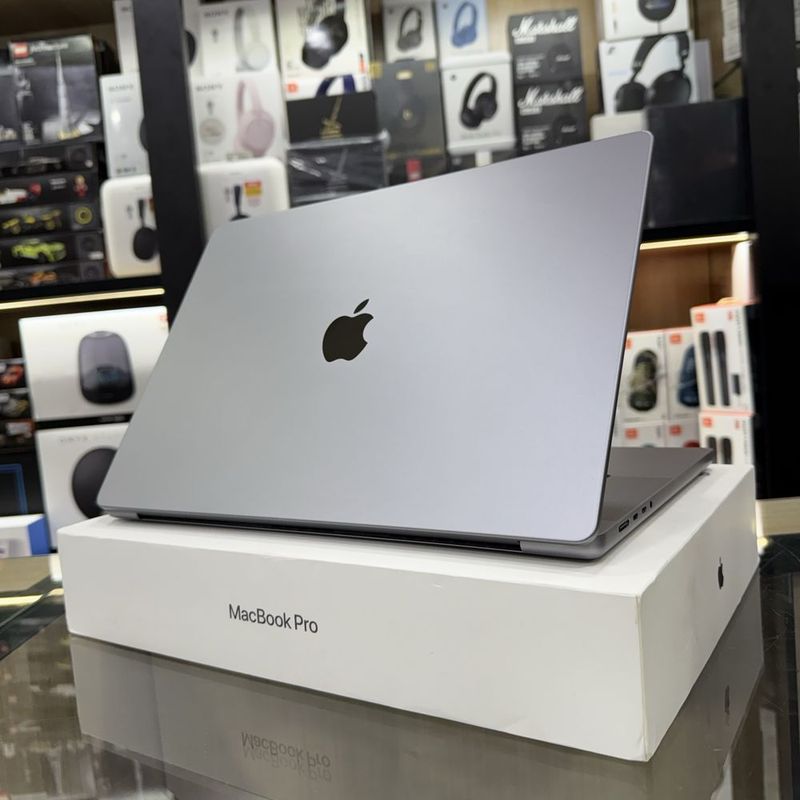 Macbook Pro 16" M1 Pro 16/1Tb Space Grey Macbook Pro 16" M1 Pro 16/1Tb Space Grey