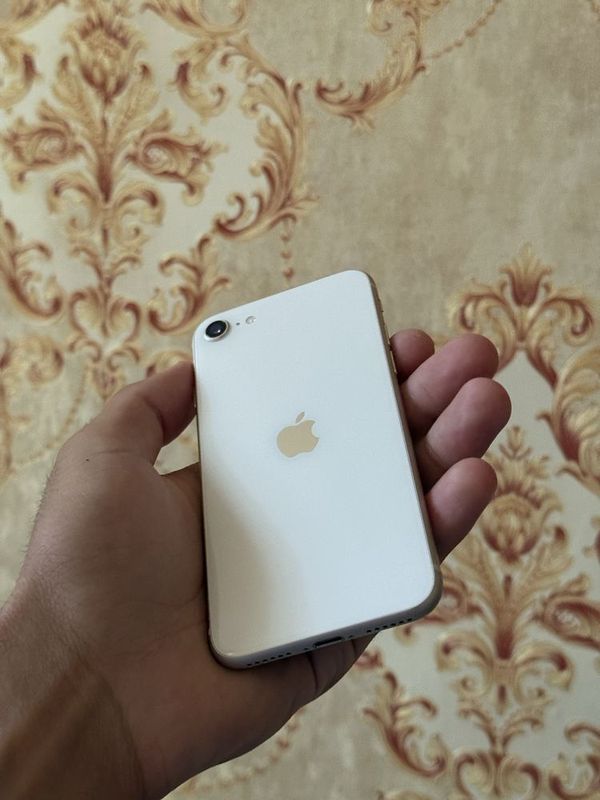 iPhone se 2022 64Gb 1 oy ishlatilgan iPhone se 2022 64Gb 1 oy ishlatilgan
