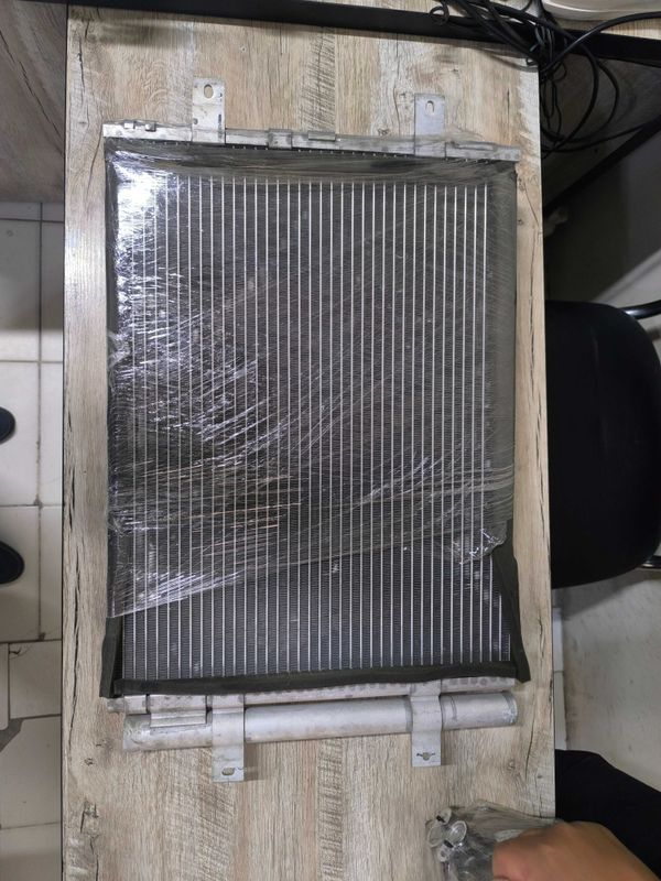 Kia Bonga kondesaner extiyot qismi radiator,mator,ventelyator