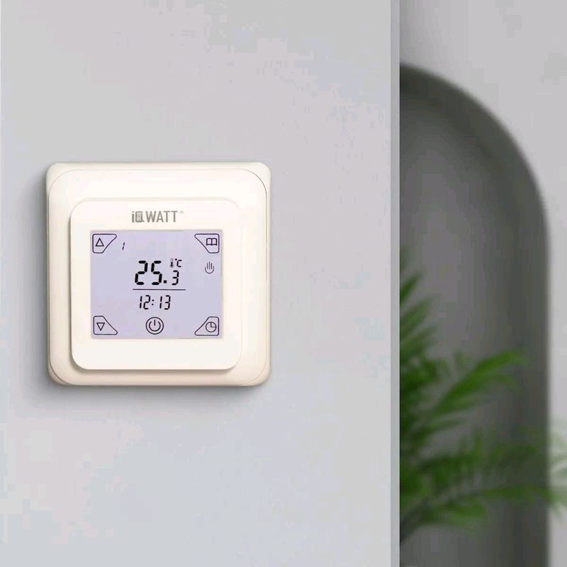 IqWatt Thermostat TS Canada