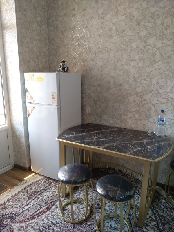 Chilonzor Novzo Metro yonida kvartira ijaraga beriladi_Oilaga Qizlarga Chilonzor Novzo Metro yonida kvartira ijaraga beriladi_Oilaga Qizlarga