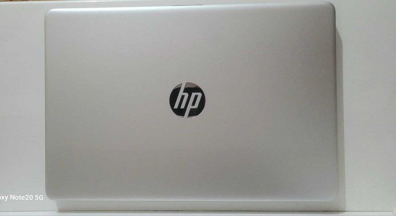 HP Laptop 15 Silver i5-1135G7