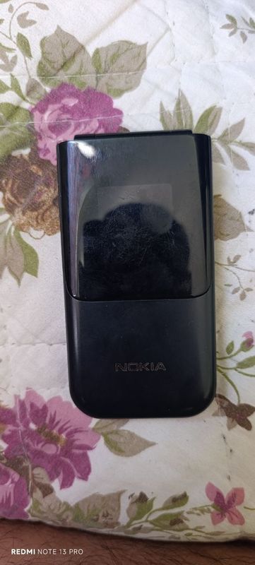 Telefonlar sotiladi Telefonlar sotiladi