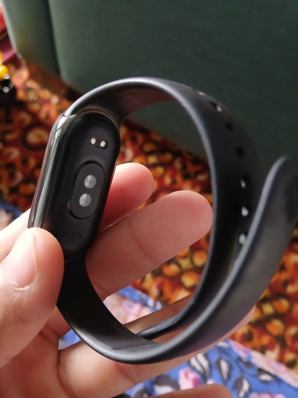 Mi Smart band 8 sotiladi