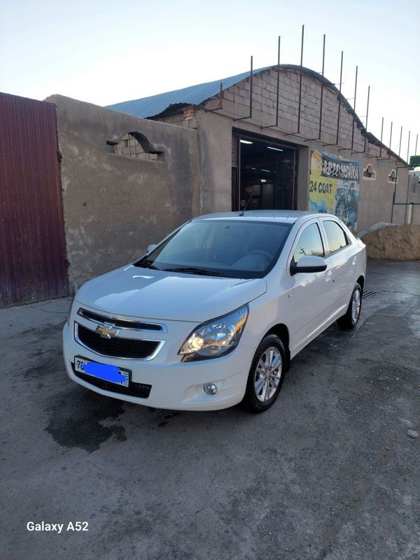 Chevrolet Kobalt 2024 yil 13000 km yurgan kraska toza ideal mashina