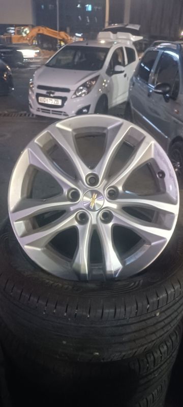 Malibu diska 2 4 Malibu diska 2 4