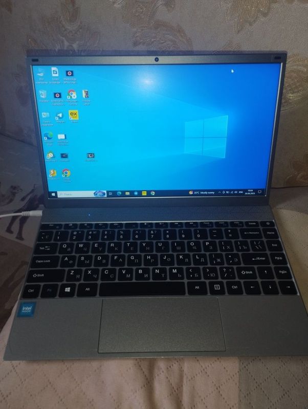 Noutbuk (Laptop) MYFXBRO