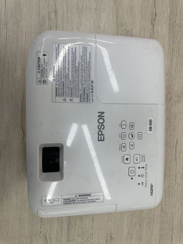 Projector epson EB -e01