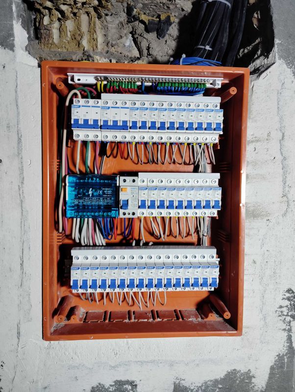 Квалифицированные электромонтажные работы любого уровня сложности!