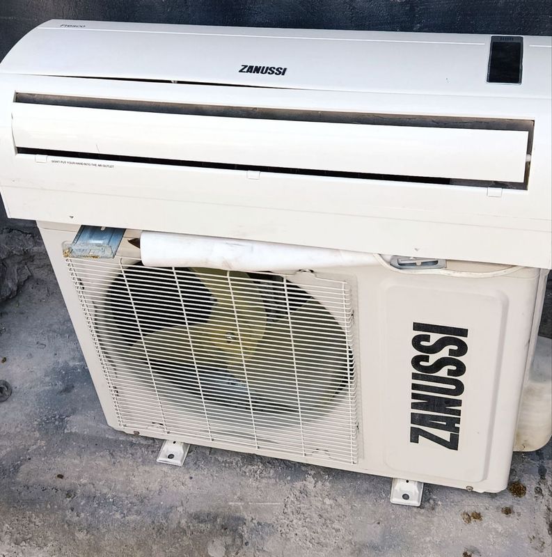 Продам кондиционер 12 zanussi Продам кондиционер 12 zanussi