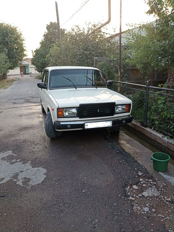 Жигули vaz 2105 ваз