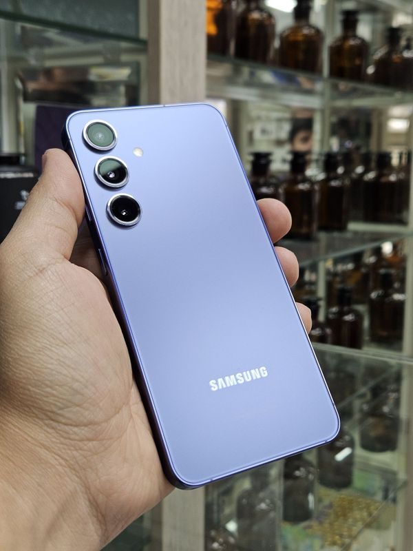 Samsung s24 8/256Gb orginal imei otksn Samsung s24 8/256Gb orginal imei otksn
