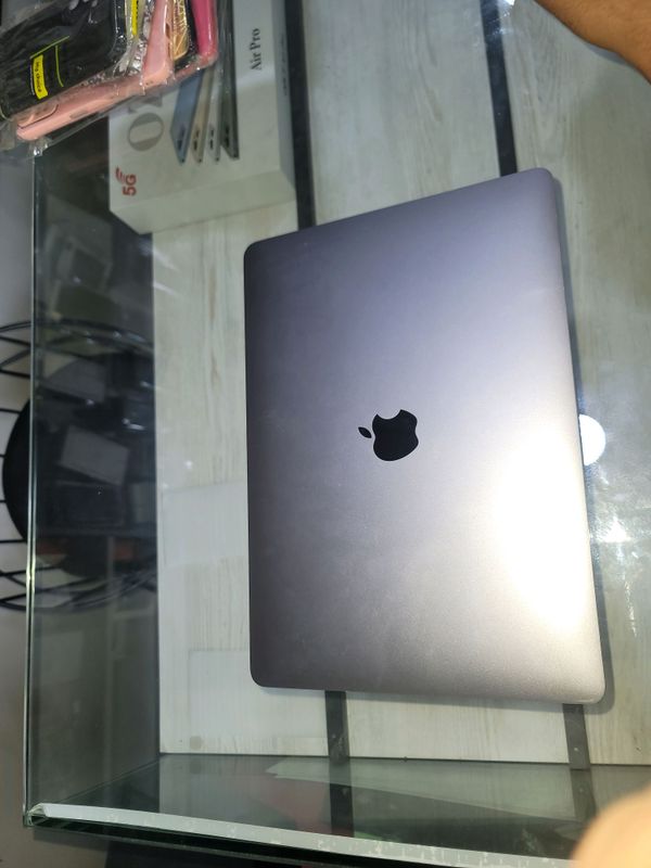 MackBook MackBook