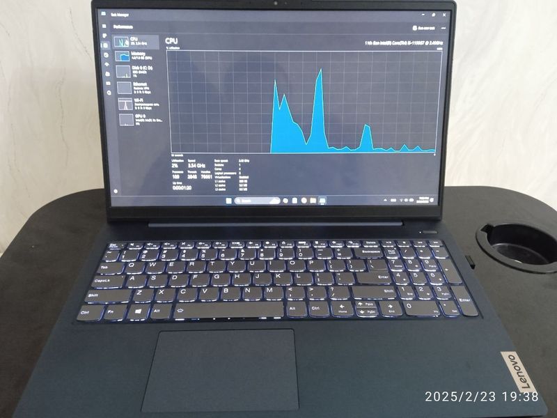 Lenovo core i5 Ekrani: 15.6 FHD IPS Protsessor: Intel core i5 11365G Lenovo core i5 Ekrani: 15.6 FHD IPS Protsessor: Intel core i5 11365G