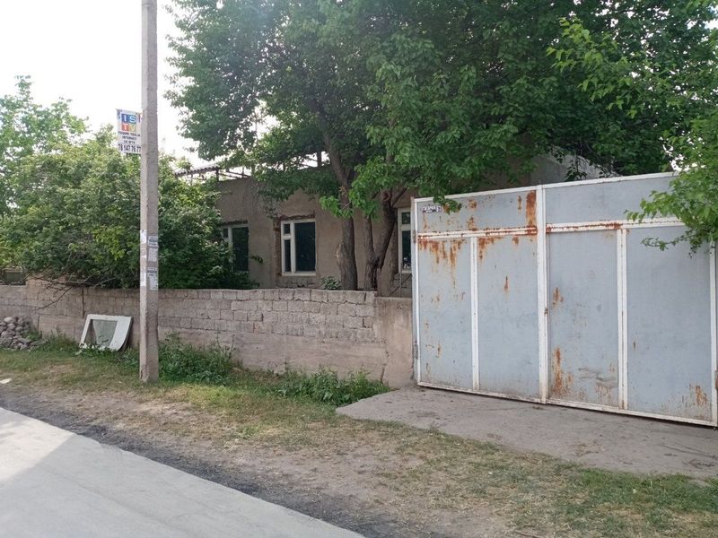 Продаётся участок. Ер сотилади. Продаётся участок. Ер сотилади.