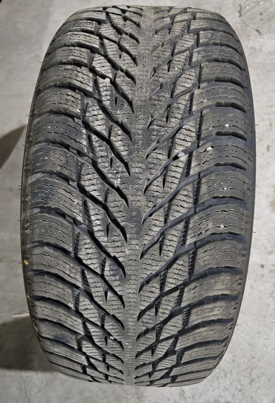 Nokian Hakkapeliitta R3 SUV 285/50/20