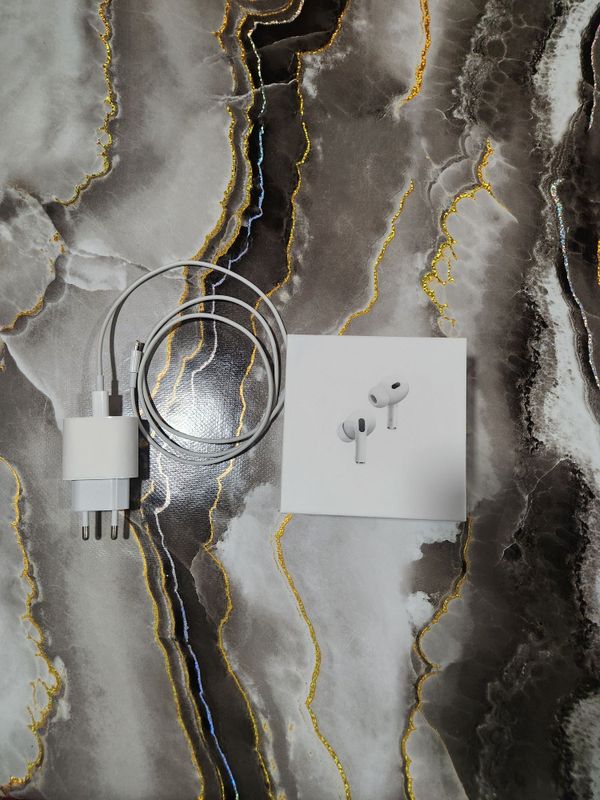 AirPods pro 2 xolati ideal AirPods pro 2 xolati ideal