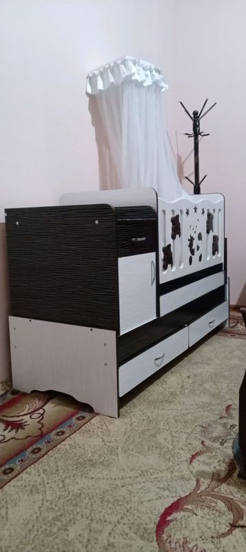 Komplekt yosh bolalar mebeli