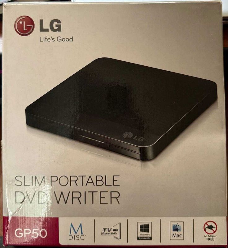 DVD-рерайтер портативный LG Super Multi c поддержкой M-Disk GP50NB40 DVD-рерайтер портативный LG Super Multi c поддержкой M-Disk GP50NB40