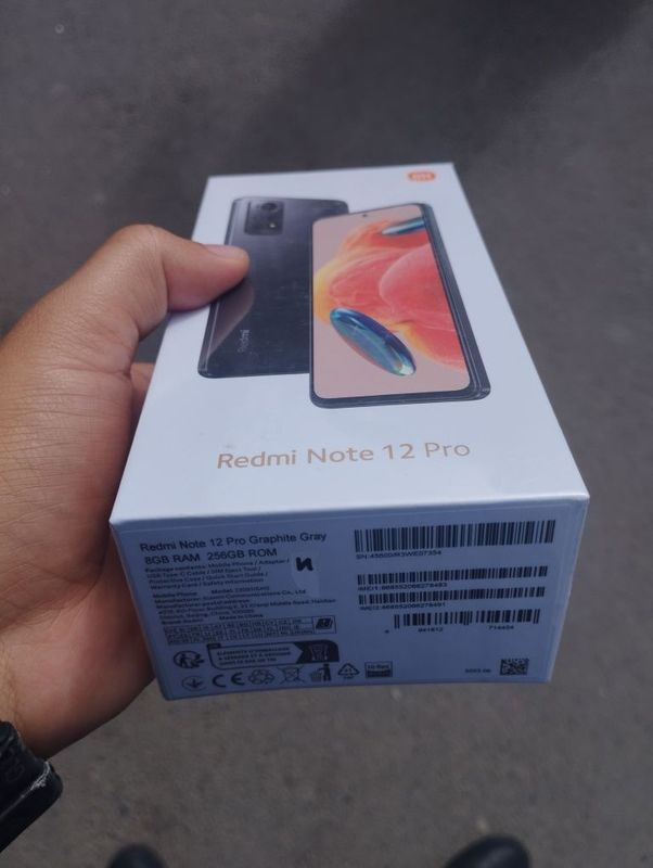 Redmi not 12 pro 8/256 yengi upakofka ochilmagan