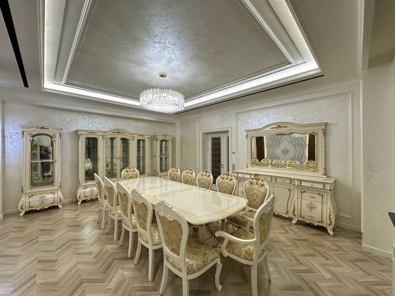 Продажа евро котедж Sayram village Дом 10комнат 3.2 соток Продажа евро котедж Sayram village Дом 10комнат 3.2 соток