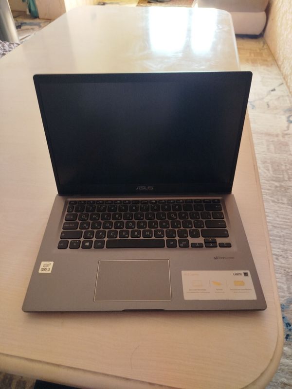 Nootbook asus core i 3 22yil Nootbook asus core i 3 22yil