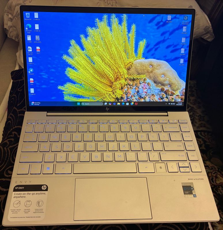 HP ENVY 13-ba1093cl HP ENVY 13-ba1093cl