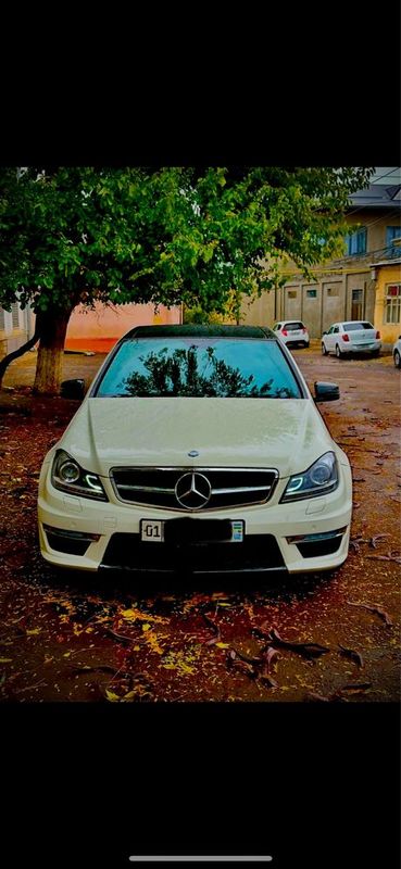 W204 c300 4matic W204 c300 4matic