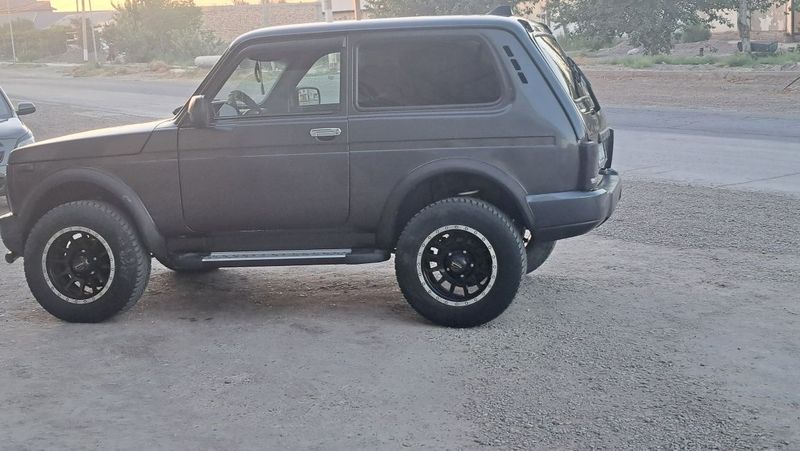Niva Urban xxxxx Niva Urban xxxxx