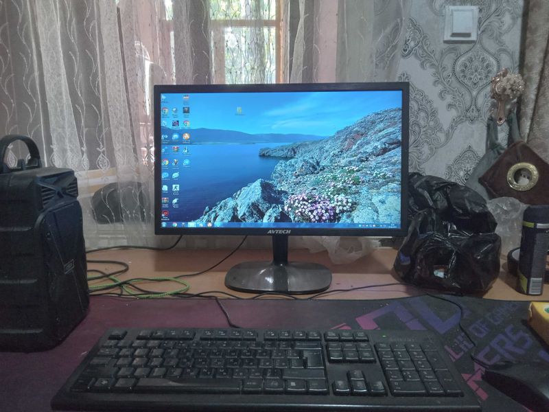 Kompyuter Ddr3 Manitor 22 holati yaxwi Kompyuter Ddr3 Manitor 22 holati yaxwi