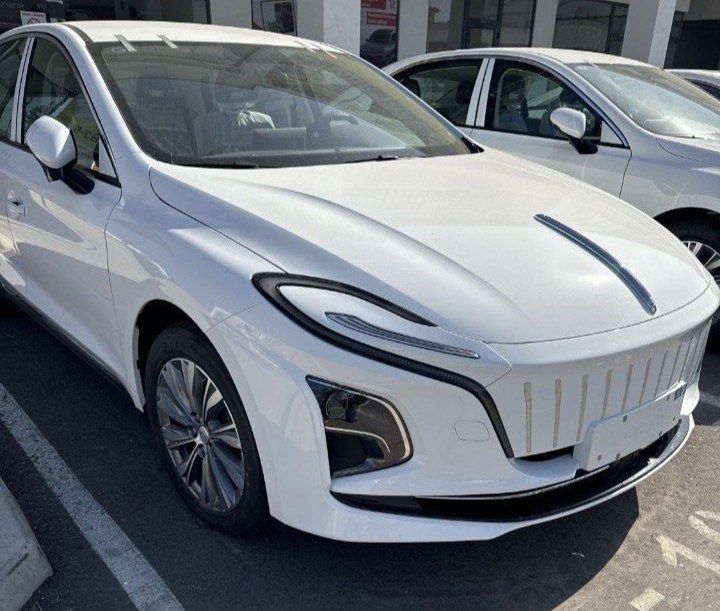 Honqi 500 km notariusli tayyor