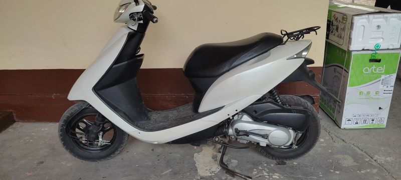 Scooter Honda dio Af68