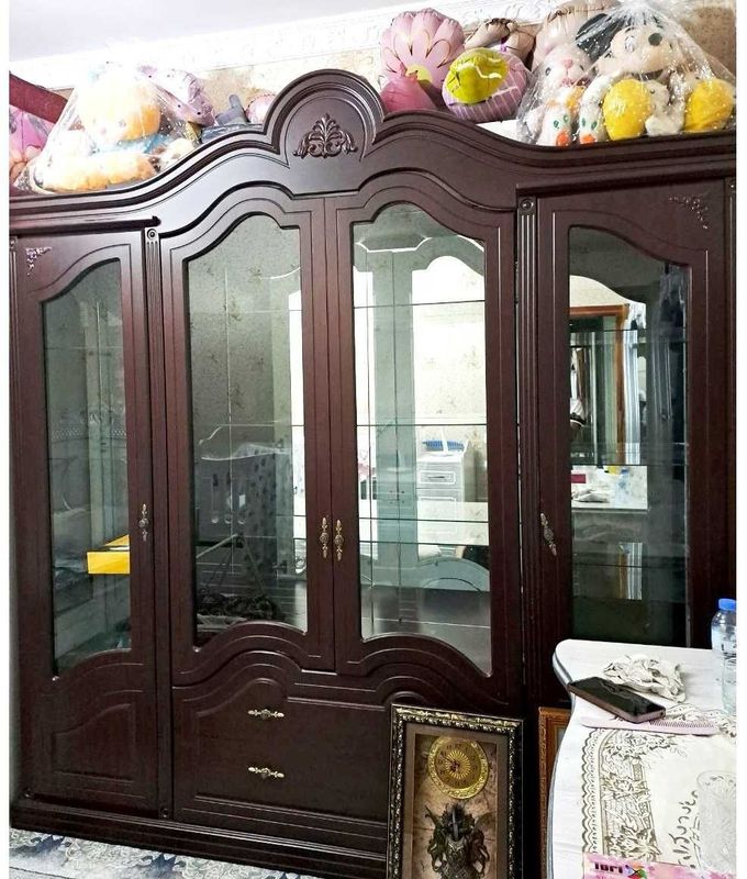 Mebel sotiladi xolati zo'r