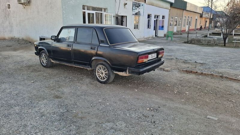 Vaz2107 sotiladi