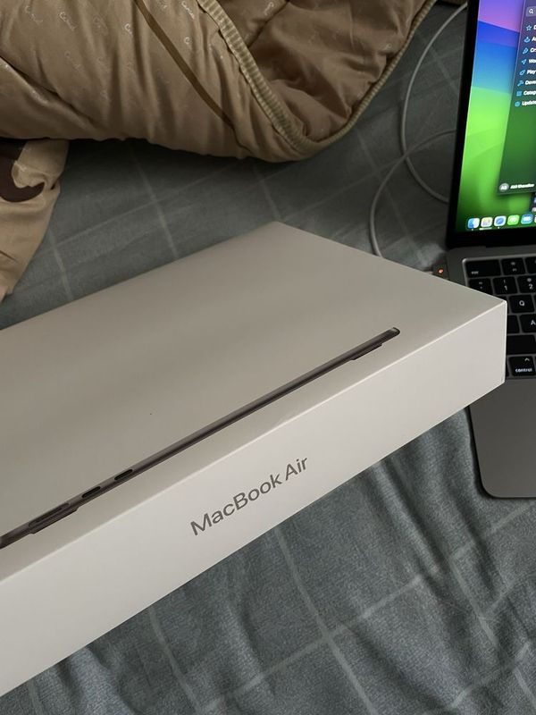 Macbook air 13 M2