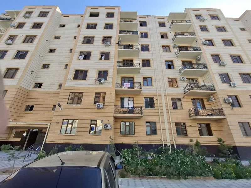 Квартира Зарафшон шахрида сотаман