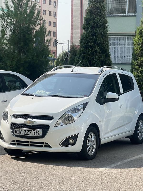 Spark 4-Pozitsiya Avtomat Full, 2020 yil, Xolati ideal qarab minilgan. Spark 4-Pozitsiya Avtomat Full, 2020 yil, Xolati ideal qarab minilgan.