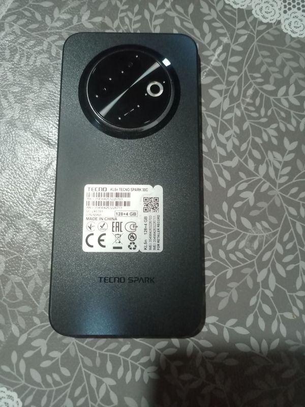 TEXNO SPARK 30 C kam ishlagan TEXNO SPARK 30 C kam ishlagan