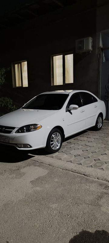 Lasetti 1.8 jentra Lasetti 1.8 jentra