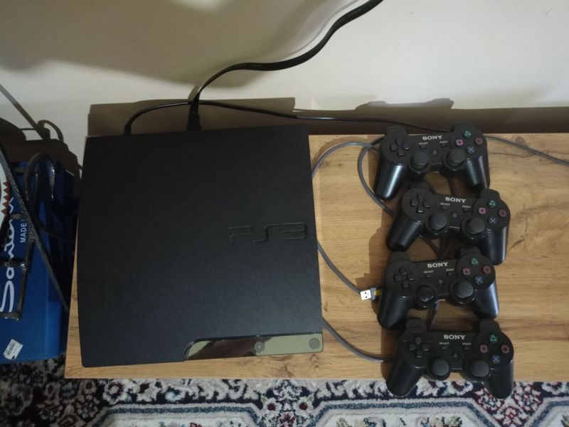 Plesteshin3 320 gb 10 ta oyin oshiq 4 ta jostik