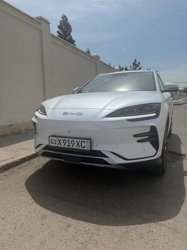 BYD Song plus chempion Smart driva 605 km Full notarusga tayyor BYD Song plus chempion Smart driva 605 km Full notarusga tayyor