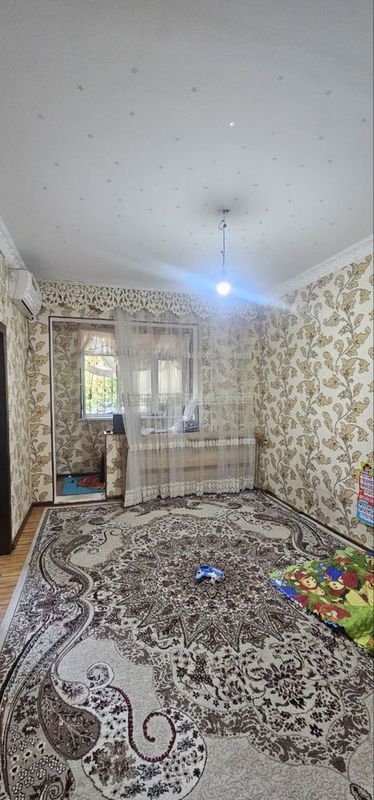 Арзон нархда Чил 19кв ор-р Баталион 2/2/4 квартира сотилади Арзон нархда Чил 19кв ор-р Баталион 2/2/4 квартира сотилади