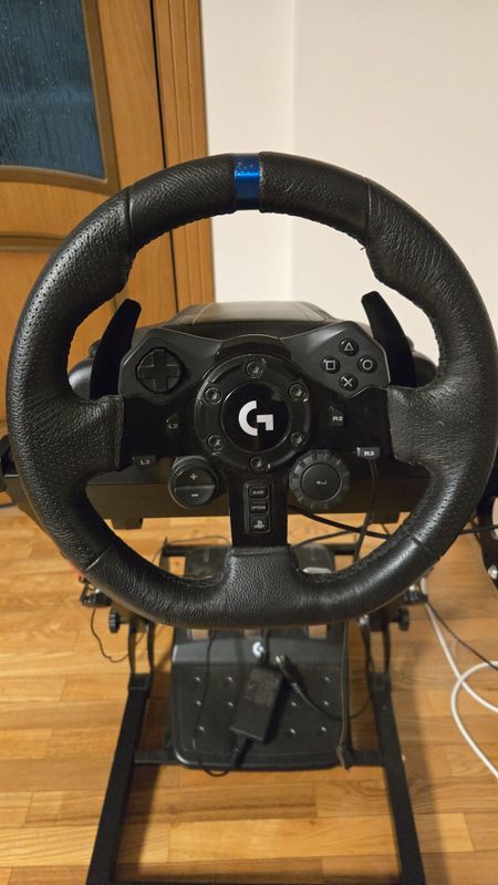 Logitech g923 + кокпит Logitech g923 + кокпит