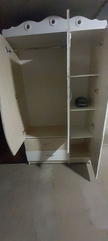 Bolalar shkafi chudayam baquvvat Bolalar shkafi chudayam baquvvat