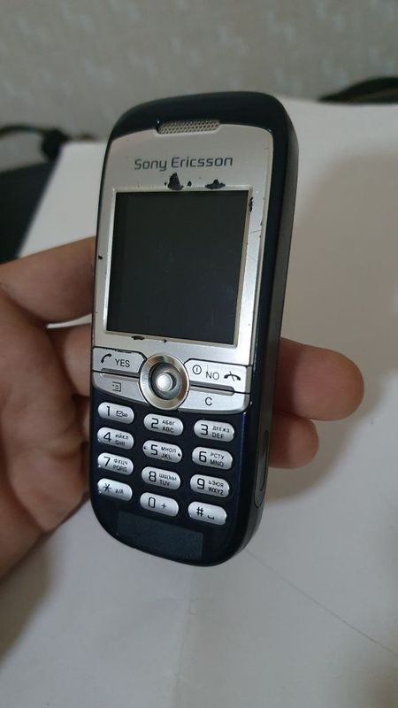 Sony Ericsson J200