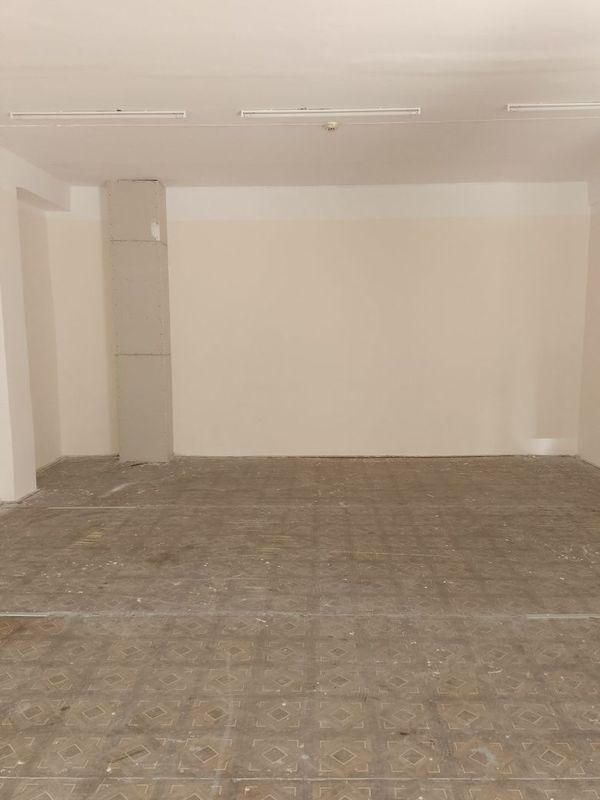 Таможня 80м²-40м² ремонт сделаем на ваш вкус 1этаж 3комнаты Юр адрес