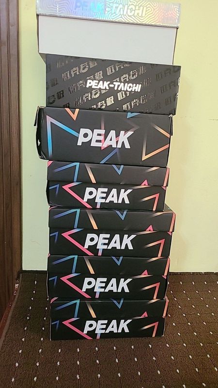 Красовки оригинальные LIMITED EDITION Красовки оригинальные LIMITED EDITION