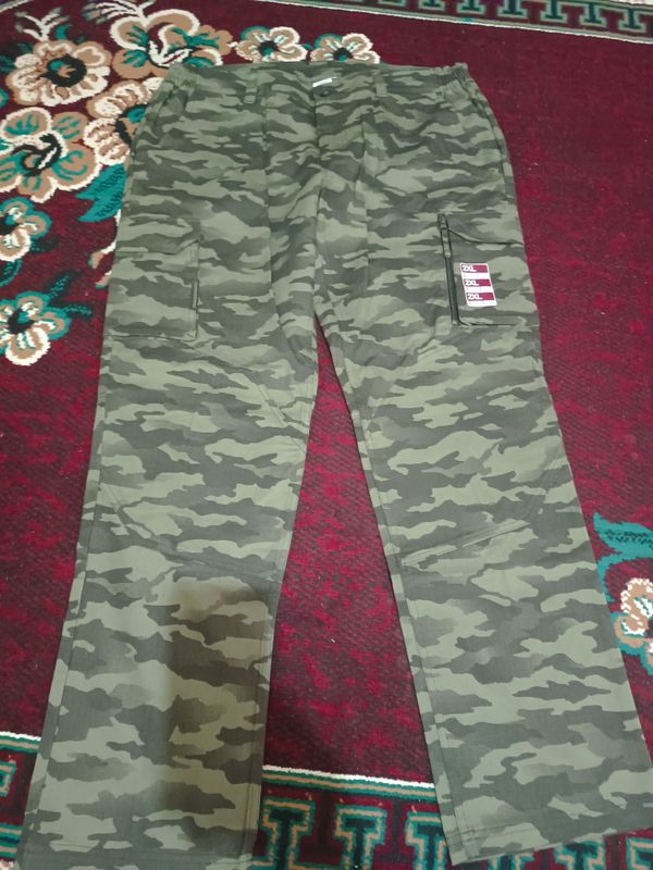 Срочно продам военные брюки. Срочно продам военные брюки.