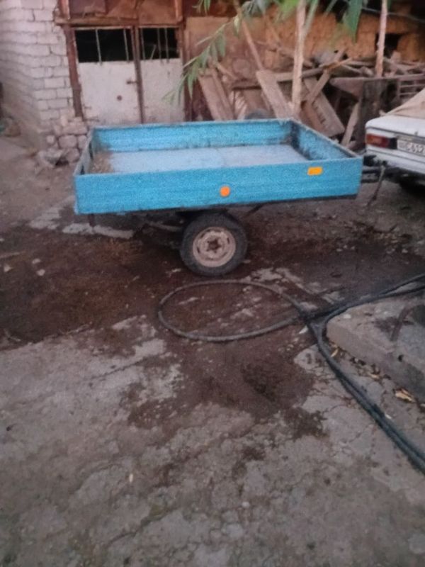 Прицеп машины хороший состояние Прицеп машины хороший состояние