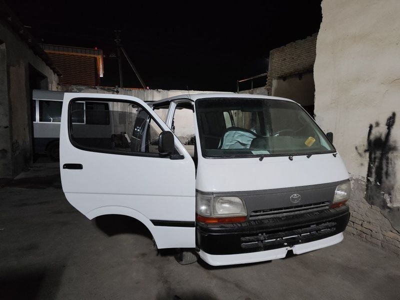 Toyota hiace срочно продаётся